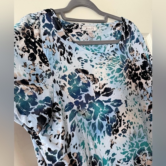 JM Collection Floral Print Textured Top - Light Blue Hues Women’s size XL - Picture 8 of 16